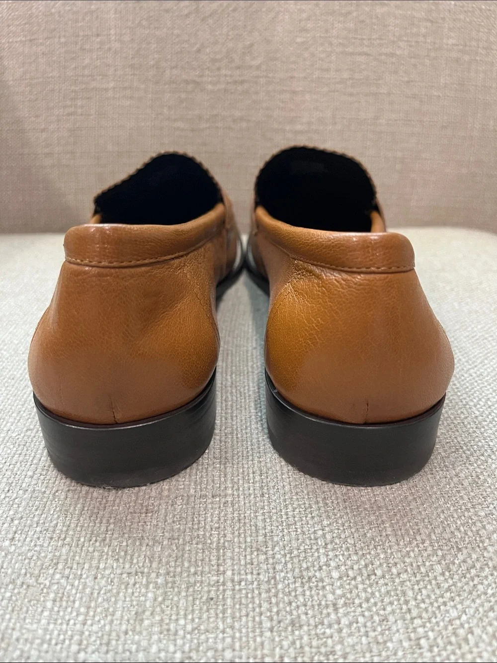 NEW Tory Burch Classic Leather Loafer Size 10.5